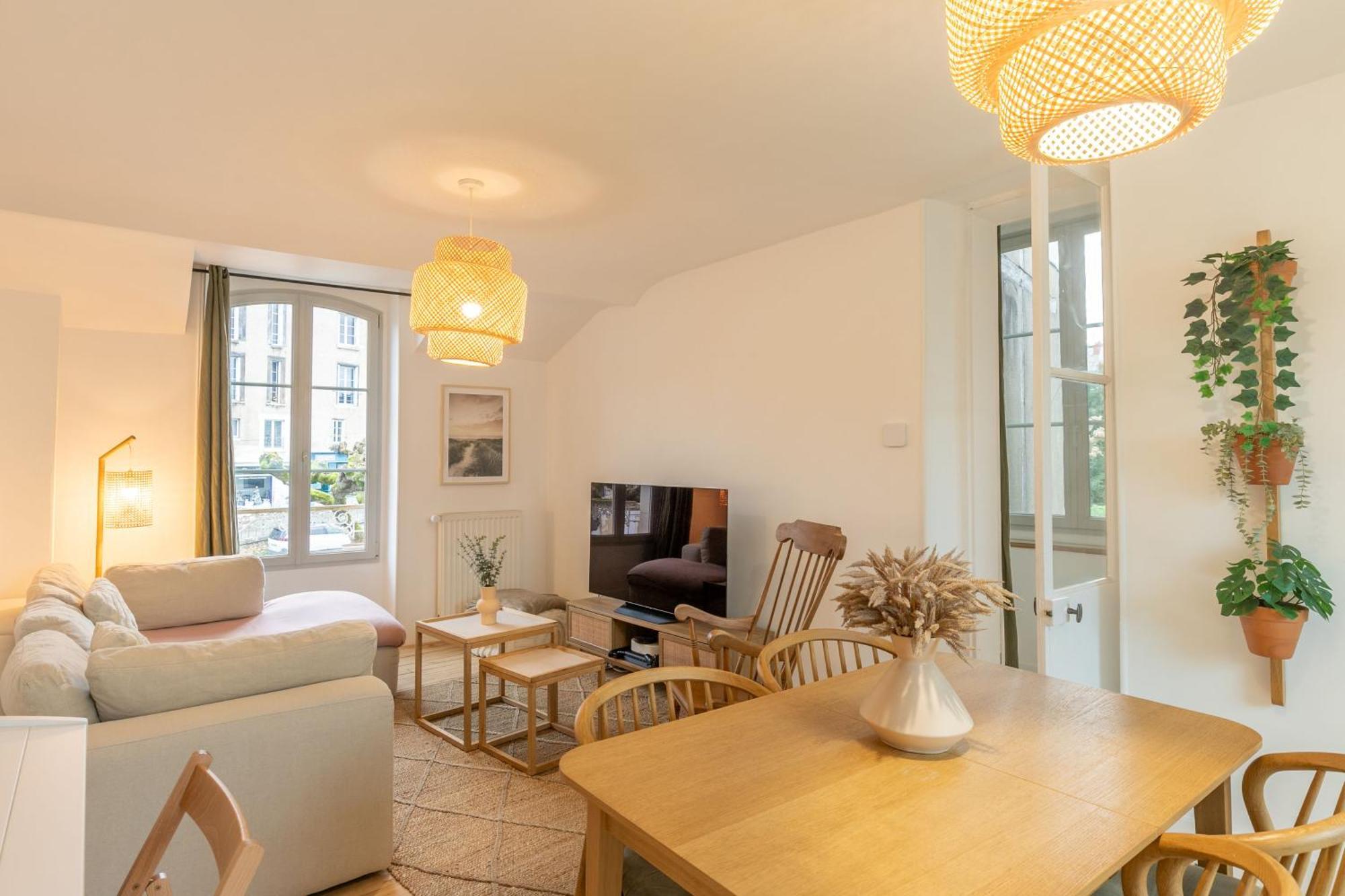 Le Nid De Saint Honore - Sur Les Toits De Blois Exteriör bild